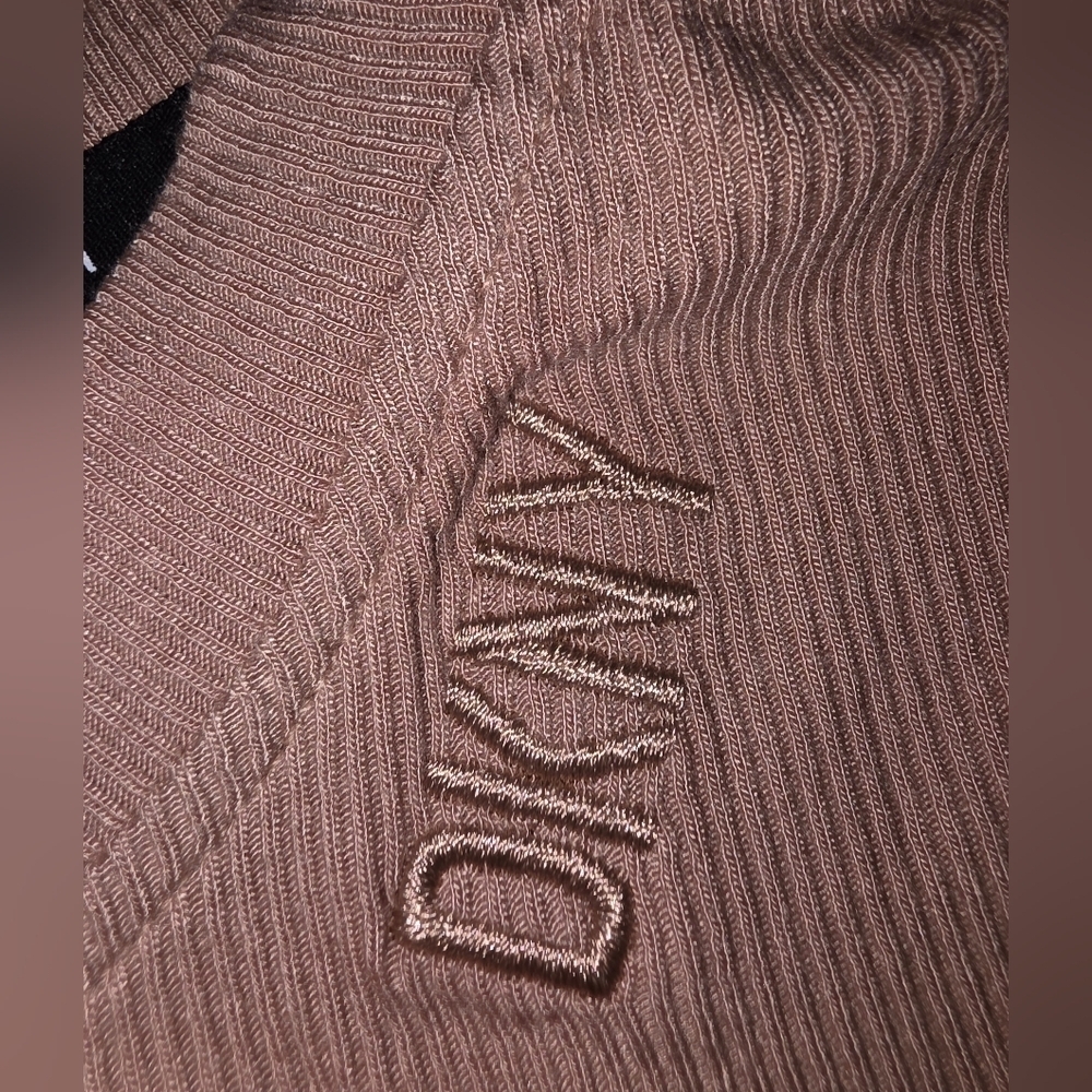 DKNY Women's Tan Sleeveless Top NWT (TK6) - Picture 3 of 9